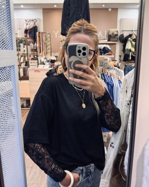 Top manches longues en dentelle Tahlia – Noir – Only