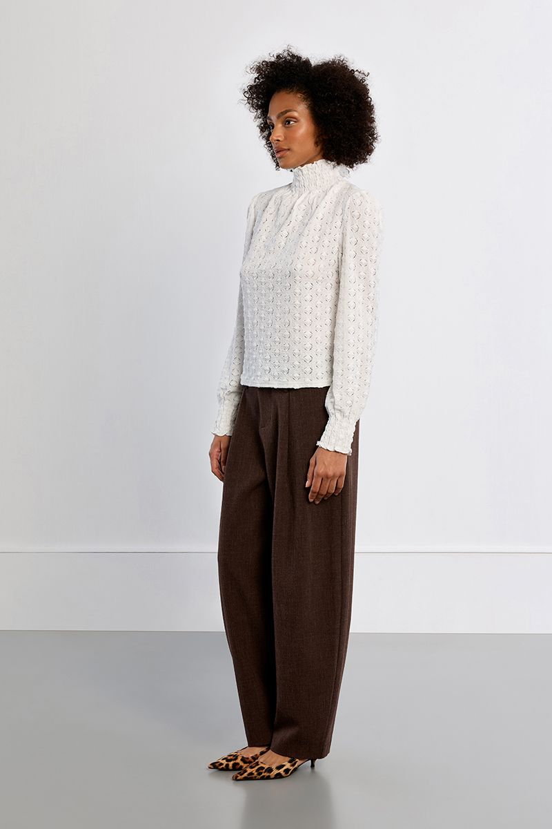 Sous-pull victorien semi-transparent – Blanc – Lili Sidonio – Image 3